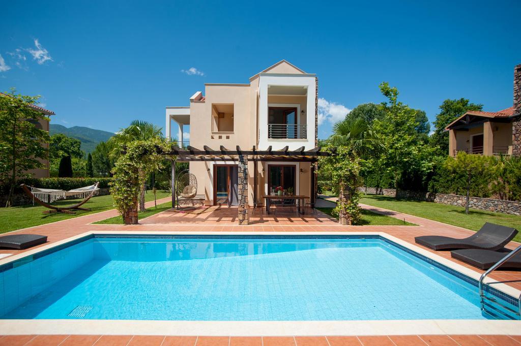 Olympus Villas Paralia Skotinis Exterior photo